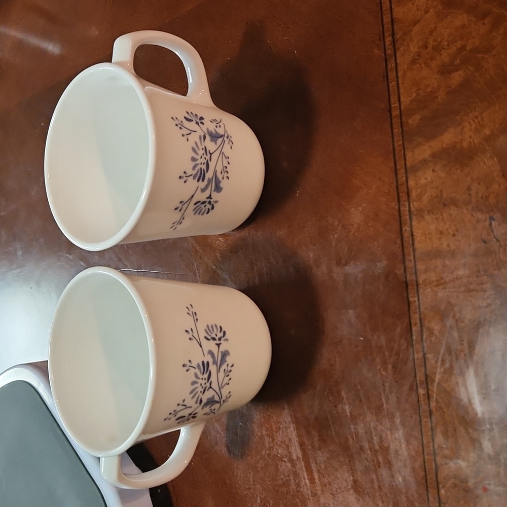 Vintage Corning mugs